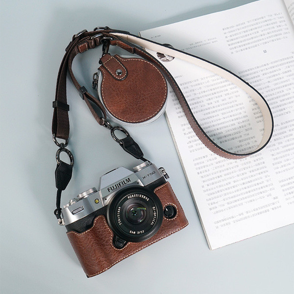Fuji XT50 เคสป้องกัน xt50 กระเป๋ากล้องหนัง PU เหมาะสําหรับกล้อง Fuji ฐานเคสหนังย้อนยุค