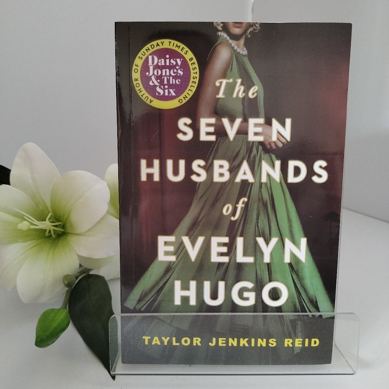 สามีเจ็ดแห่ง Evelyn Hugo Evelyn Hugo Seven Husbands Of Hugo English 821A0026821A0026