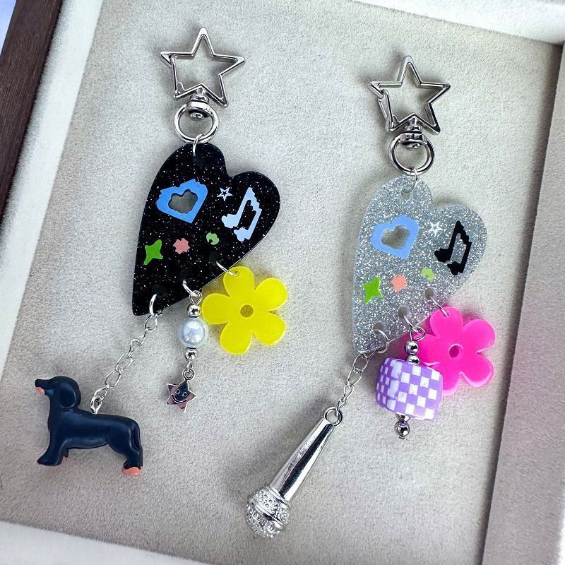Sweet Cool Y2K Style Love Guitar Pick Keychain Niche Bag Hanging 8.22