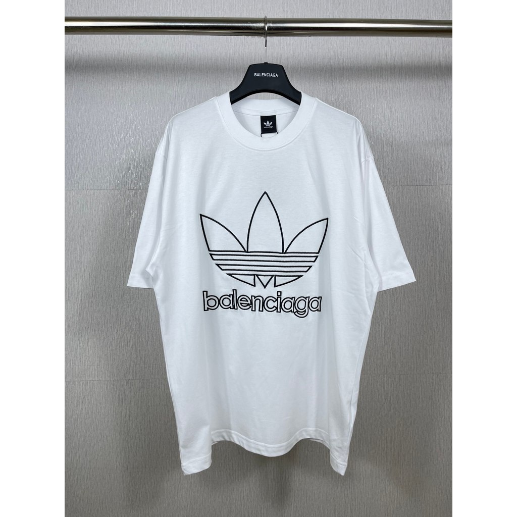 BALENCIAGA Commuter All-Match ใหม่แขนสั้นเสื้อยืดผู้ชายผู้หญิงคู่ที่มีสีสันผ้าฝ้ายแท้หนา Impervious 