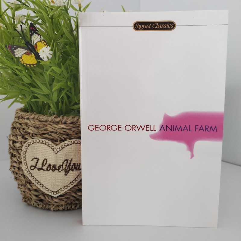 Animal Farm By George Orwell George Orwell Novel 829L9+280026