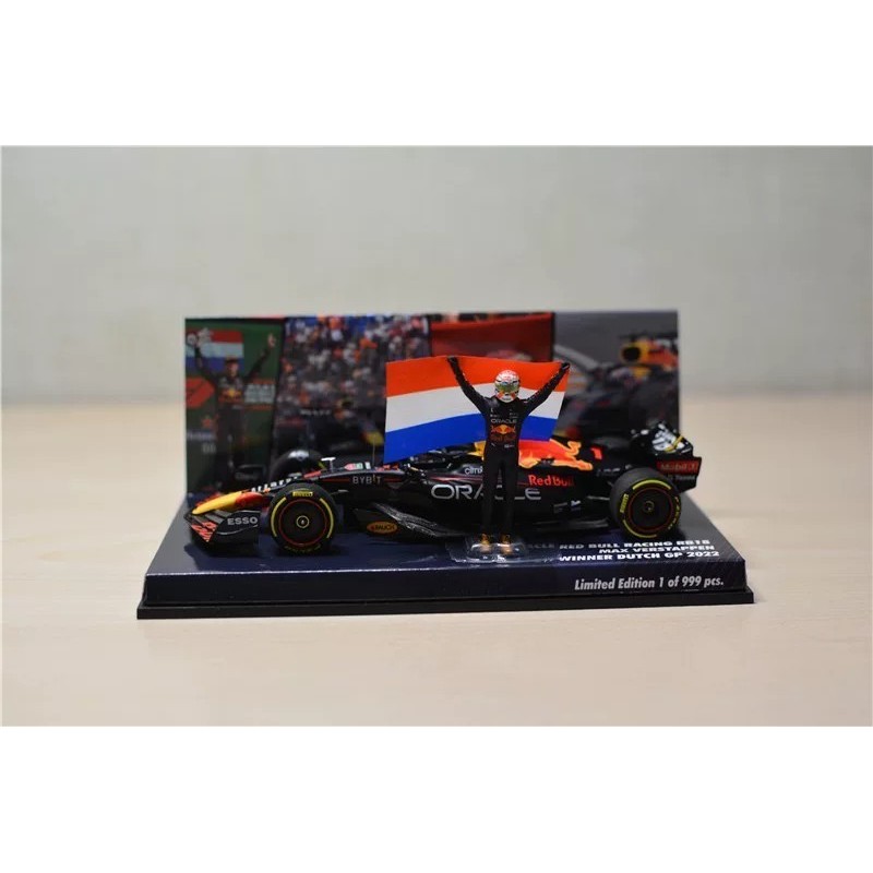 [คลังสินค้าพร้อม] Mini Cut Minichamps 1: 43 Red Bull Red Bull Racing RB18 Verstappen Verstappen 1 #D