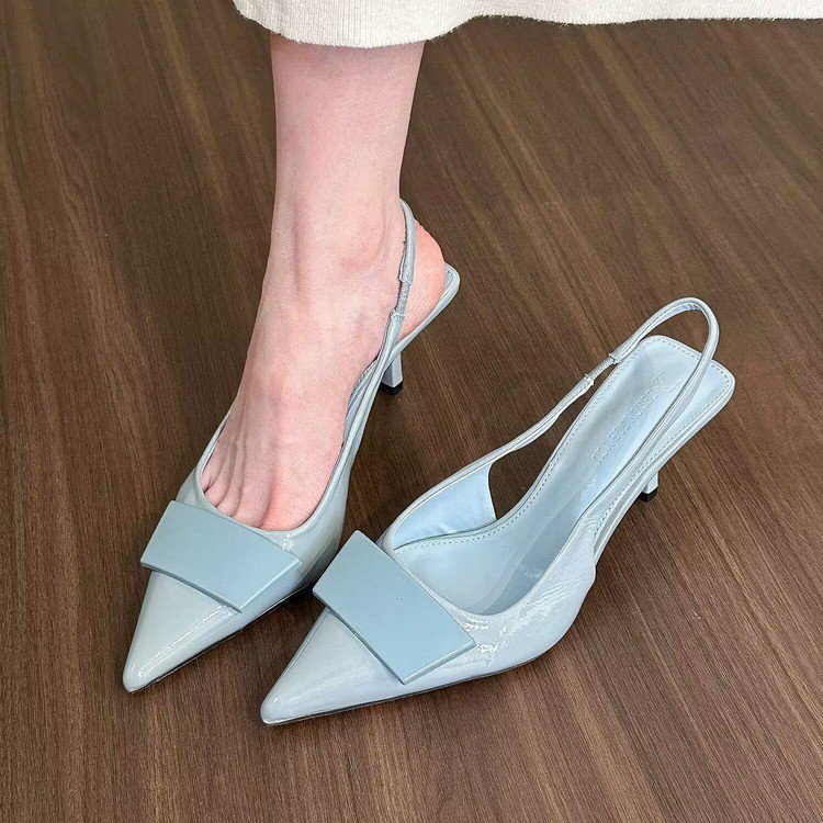 ฤดูร้อน Baotou กลับรองเท้าแตะที่ว่างเปล่าวงยืดหยุ่น Stiletto แฟชั่นรองเท้าส้นสูง P3VK