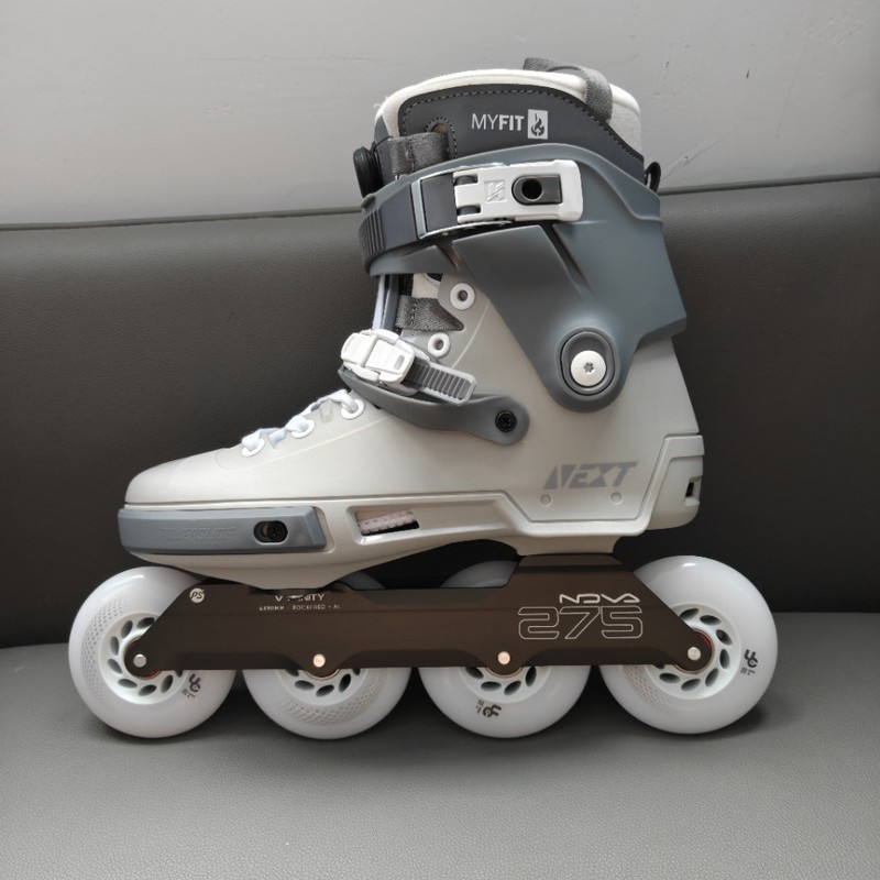 Powerslide Powerslide next2.0 สามจุดลําลองแบนดอกไม้แปรง Street Roller รองเท้าสเก็ต Street Universal 