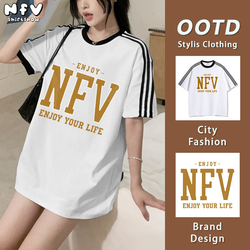 NFV เสื้อยืดแขนสั้นคอกลม🎀ลายพิมพ์ตัวอักษร NFV สไตล์เกาหลี ทรงหลวม ระบายอากาศ ผ้าฝ้าย YG3358