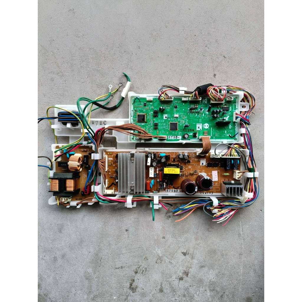 แผงควบคุมหลักตู้เย็นฮิตACHิ BCD-376W รุ่น HB-173-102B/101B/MH-203H-15