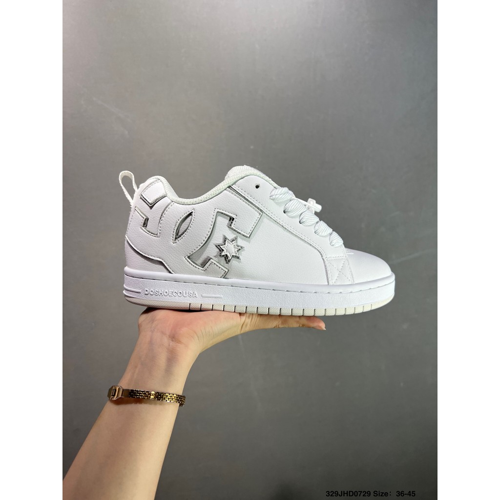 ✅DC Shoes Court Graffik รองเท้าขนมปังอินเทรนด์กันลื่นและทนทานรองเท้าบอร์ดต่ํา