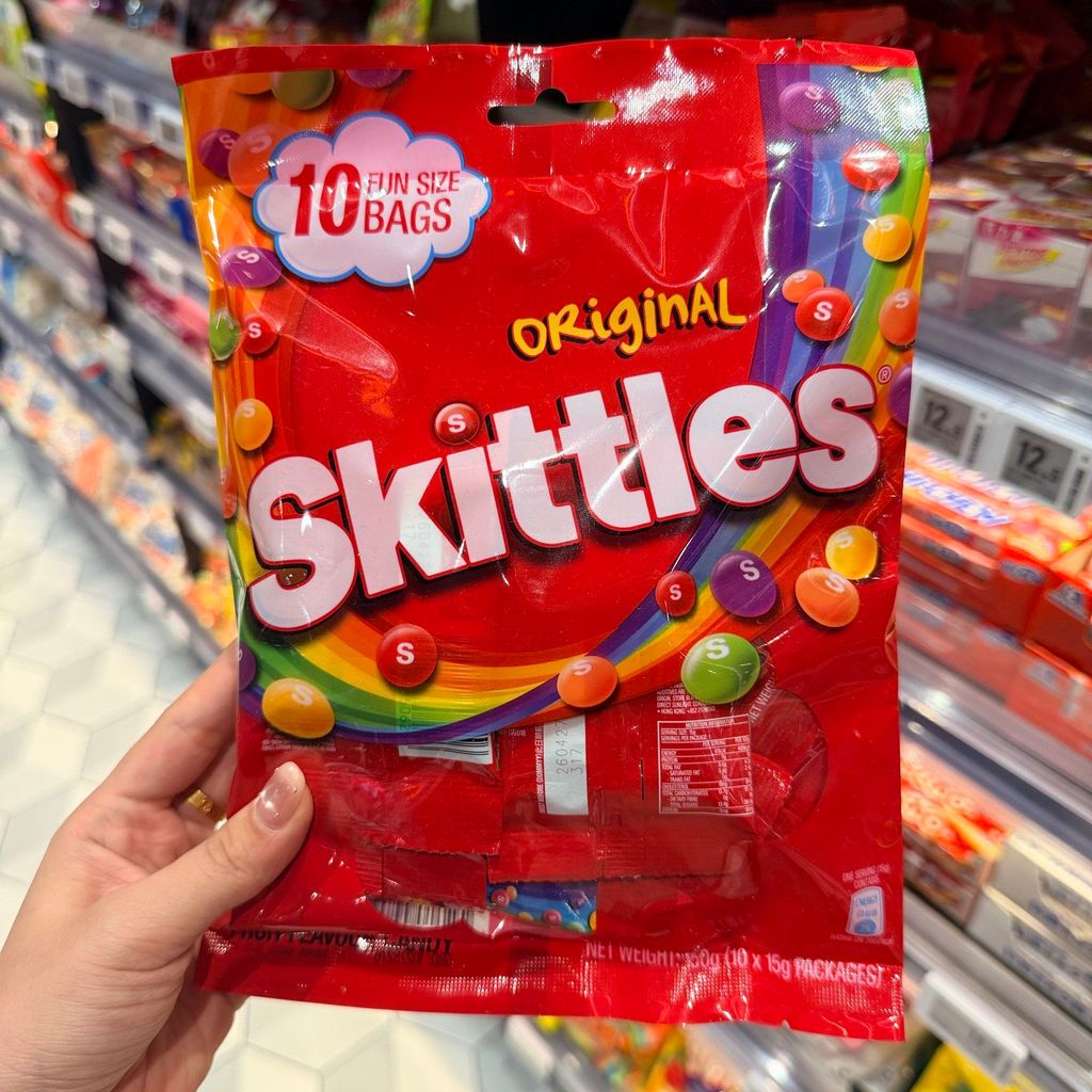 ฮ่องกง Daigou Skittles Skittles รสผลไม้คลาสสิก 10 แพ็ค Sharing Pack เปรี้ยวหวานบรรเทา Glutton ขนมนํา
