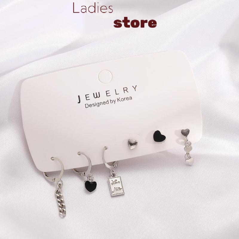KTH 6 ชิ้น Y2K สีดําหัวใจต่างหูชุดสําหรับหญิงสาว Vintage Aesthetic Studs เครื่องประดับอินเทรนด์อุปกร