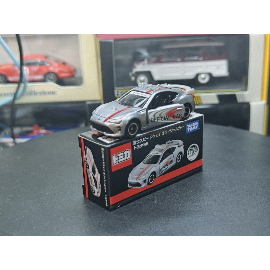 [พร้อมสต็อก] TOMICA TOMICA Toyota 86 Fuji Track Safety Car 1/64 รุ่นโลหะผสม Silver Body, Rich รายละเ