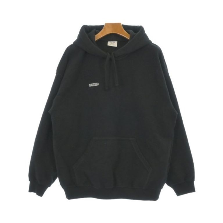 Ete VETEMENTS Hoodie ผู้หญิงสีดําส่งตรงจากญี่ปุ่น มือสอง
