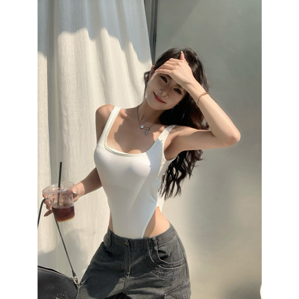 SuperCandy🌷พร้อมแผ่นรองหน้าอก Kink Halter Camisole ผู้หญิงฤดูร้อน Slim-fit Design รู้สึกสาวร้อนด้านนอกสีเทา Jumpsuit - รูปที่ 3