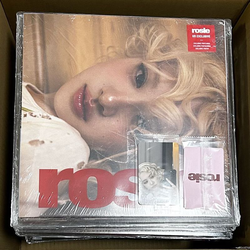 R ROSE RS2 SOLO Park Chae Young ปกติอัลบั้มใหม่ rosie7.7t
