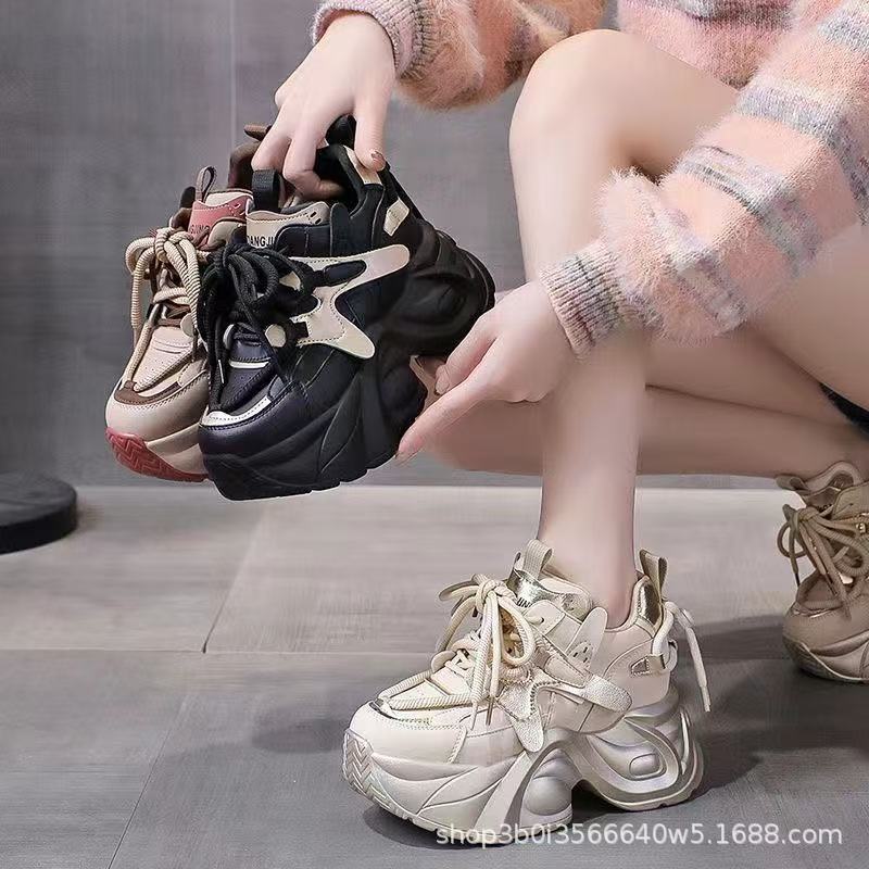 [ks1477.th] รองเท้าผ้าใบ CM Daddy รองเท้าผู้หญิง Ultra-Light ฤดูใบไม้ร่วงสไตล์ใหม่ All-Match รองเท้า