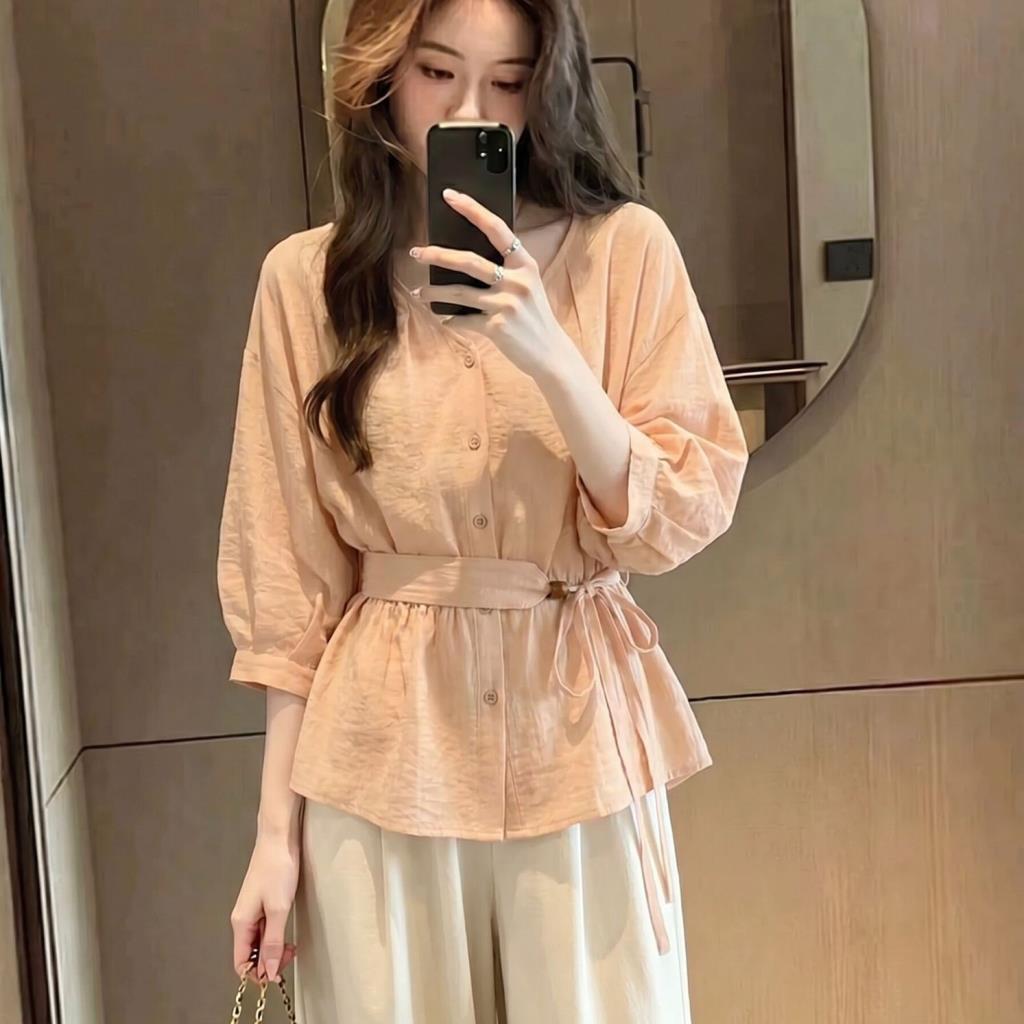Super Nice สีชมพู V คอของแท้ไหล่เสื้อผู้หญิง 2026 ฤดูใบไม้ร่วง Plus ขนาดไขมัน mm Laced-Up แคบ-เอวสาม