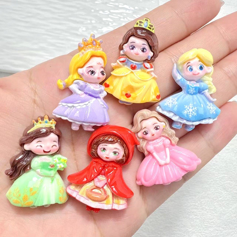 10ชิ้นเจ้าหญิงน่ารักที่มีชุดสวยงามเรซิ่นเสน่ห์สําหรับ ทําเอง (14-18)