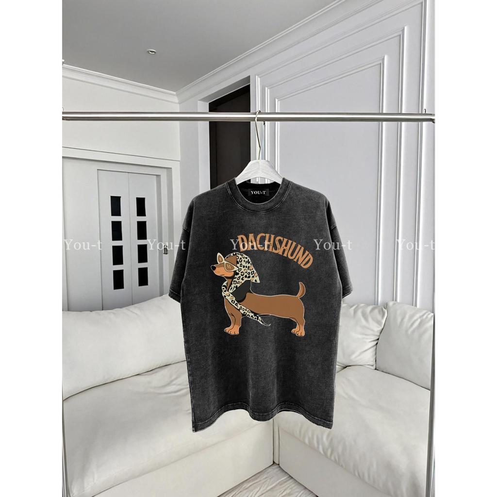 【My-T】🌸เสื้อน่ารักoversize เกาหลีสไตล์ เสื้อแฟชั่น ลาย "DACHSHUND DOG" ผ้าCOTTON100%ใส่สบายเสื้อยืดผู้หญิง【COD】
