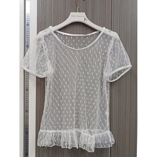 เสื้อยืดรอบคอดีไซน์พิเศษ ลายโopolกาดอท พัฟแขน เหมาะสำหรับฤดูร้อน