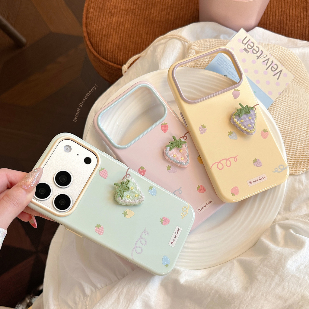 [Sheren] เคสโทรศัพท์ผ้าสตรอเบอร์รี่สดเหมาะสําหรับ i17 16 15 14 13 12 11 pro max เคสไอโฟน