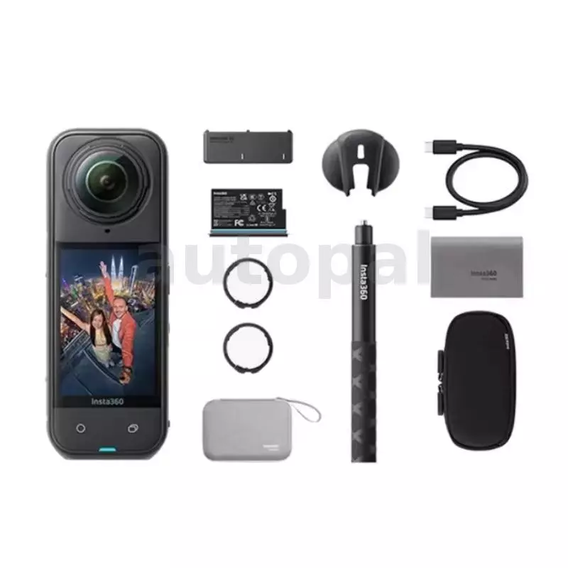 Insta360 X5 กล้องแอคชั่นแคมเมรา 8K
