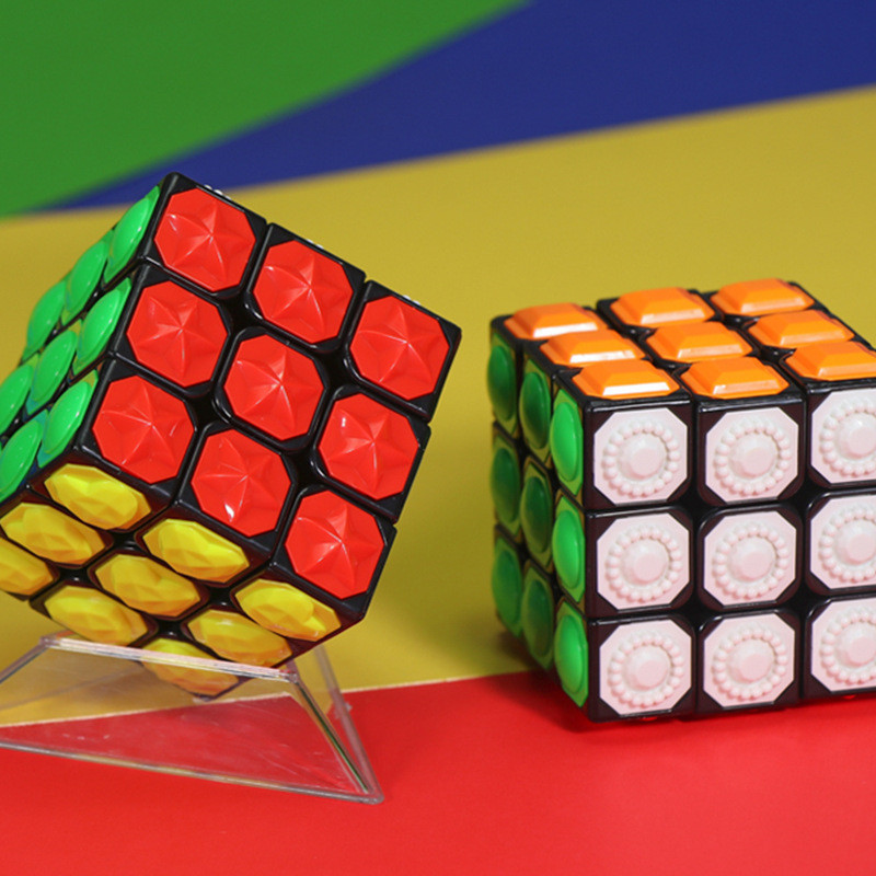 พร้อมสต็อก [Yongjun Visual Impairment Rubiks Cube] YJ Touch Mystery Color Weak Bump Touch 3D นูนรูปร