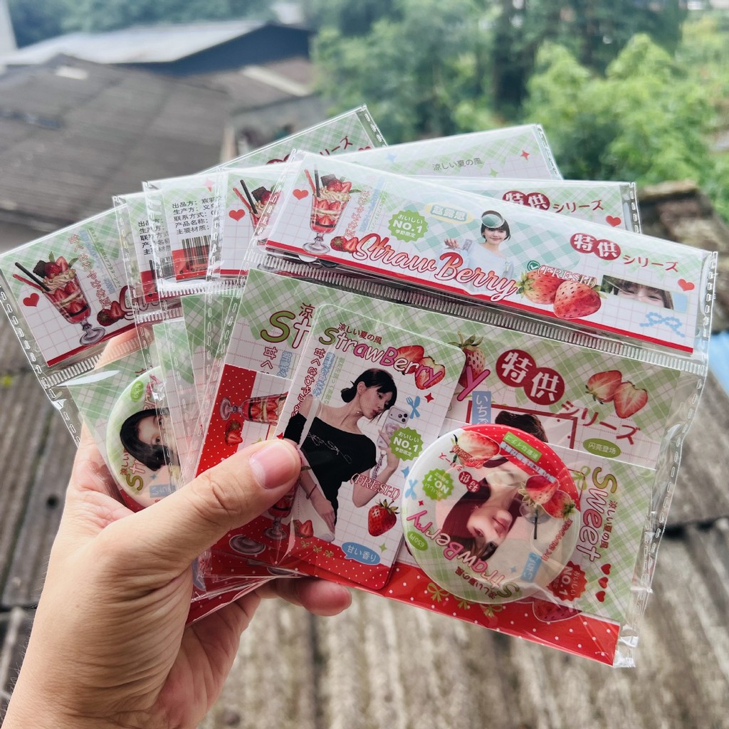สินค้าใหม่พร้อมสต็อก Star Anime Strawberry Gift Pack Zhao Lusi Song Yuqi Chen Yiheng ชุดของขวัญ Bar 