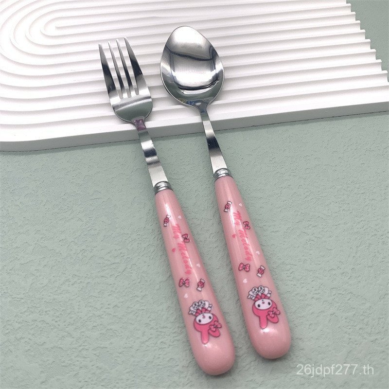 ช้อนชุดส้อม Pacha Dog Tableware ชุดพกพา Outing Kuromi สุนัขหูใหญ่ Sanrio ช้อนส้อมชุดสองชิ้น P0ZO