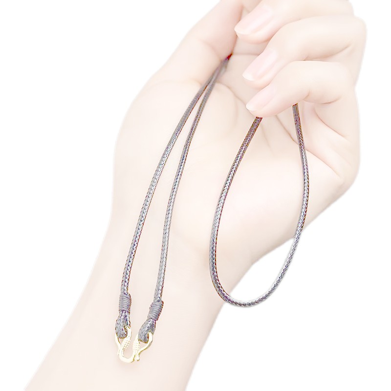 สร้อยคอแขวนคอเชือกทองและเงิน M buckl สร้อยคอสร้อยคอสร้อยคอทองแดงเงินM扣头简约男女士中大吊挂绳黑色20251024WW