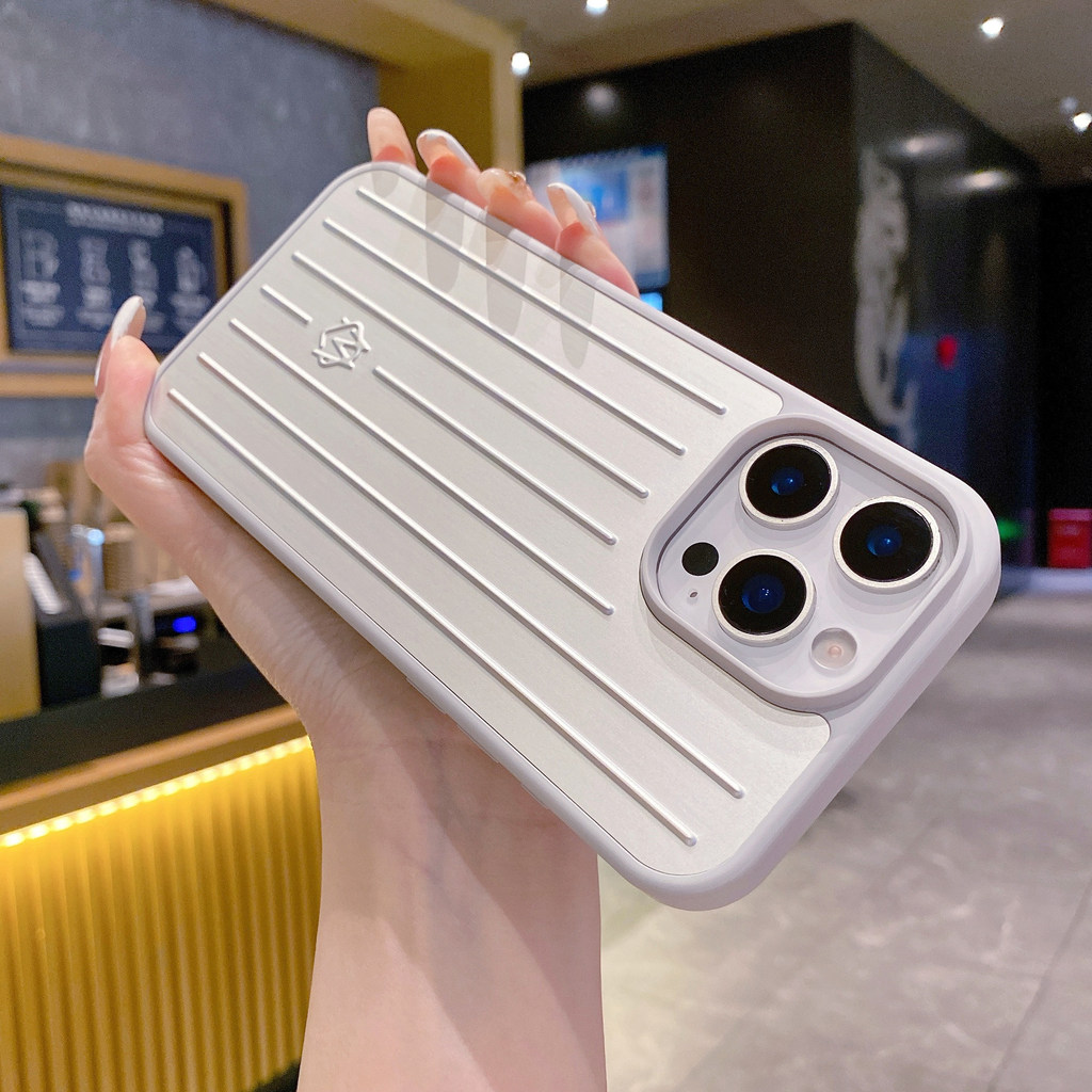 อลูมิเนียมแมกนีเซียมเหมาะสําหรับ Apple 16proMAX ง่าย 15pro Influencer ขายร้อน 16 โลหะ Rimowa เคสโทรศ