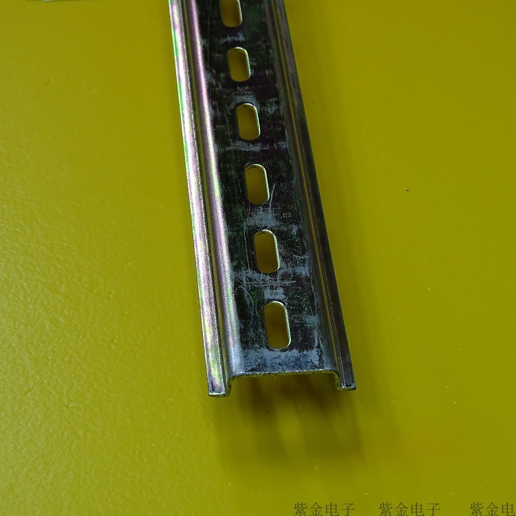Carl National Standard C45 Iron Guide Rail กว้าง 35 มม.หนา 1.0 PT10 Iron Guide Rail u-Shaped Card Te