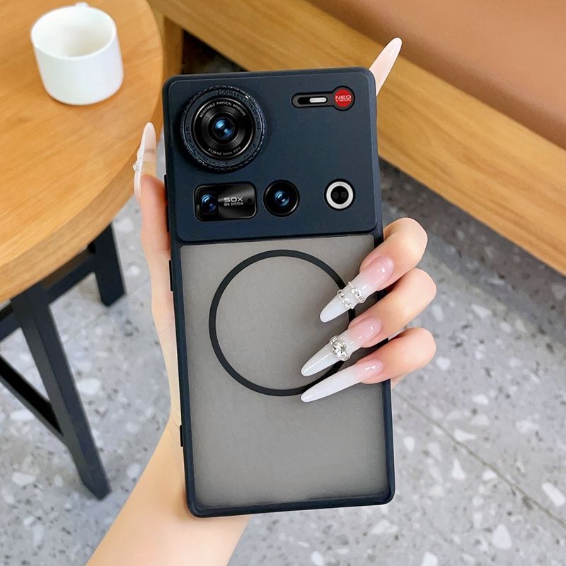 เหมาะสําหรับ z70ultra เคสโทรศัพท์แม่เหล็ก Z70S Ultra โปร่งใส Frosted Magnetic Hard Case ขอบยางนุ่มสิ
