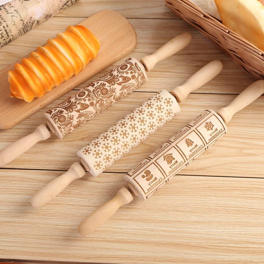 2024 ไม้พิมพ์คริสต์มาส Rolling Pin ไม้แกะสลักลายนูน Rolling Pin คุกกี้บิสกิตก๋วยเตี๋ยว Pin หัตถกรรม 