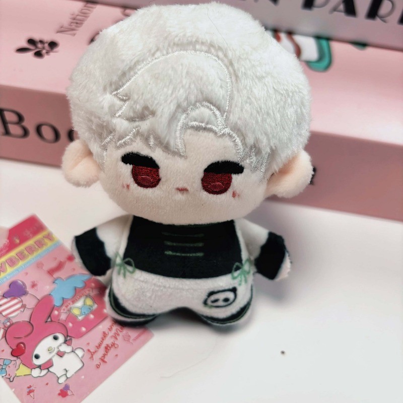 Love and Deepspace Sylus 10 ซม.PANDA Nunu Body Cotton Doll – ของขวัญชาร์มพิมพ์ลาย