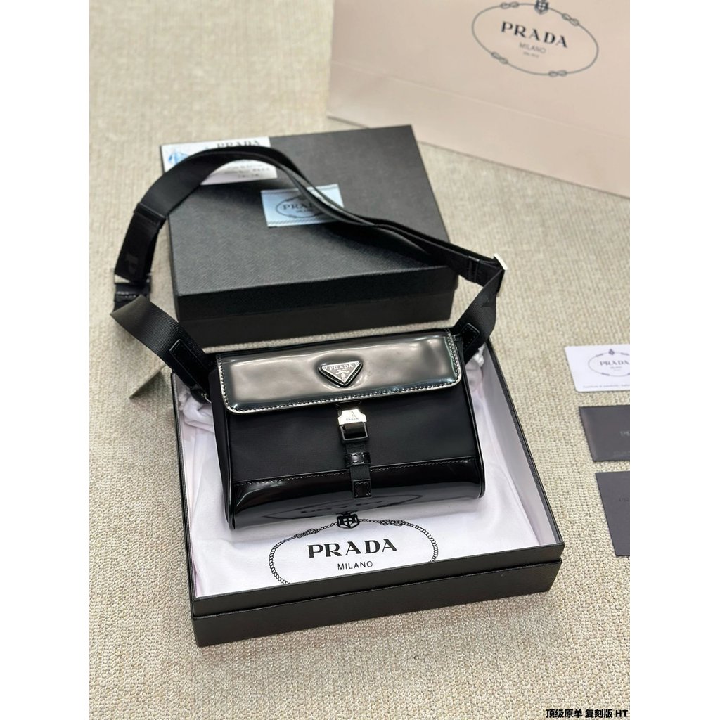 PRADA PRADA กระเป๋าใส่มือถือผู้ชายผู้หญิง