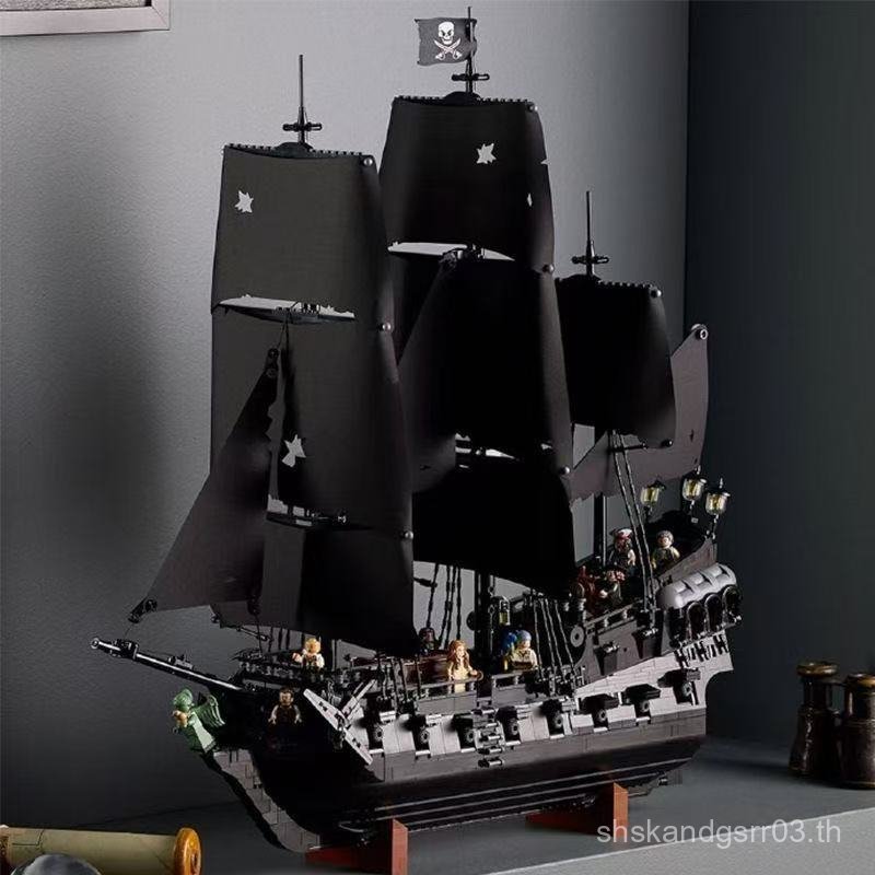 Boy Ship Number Assembly เข้ากันได้กับ Lego Pirates of the Caribbean ของเล่นบล็อกตัวต่อ 10365 Black 