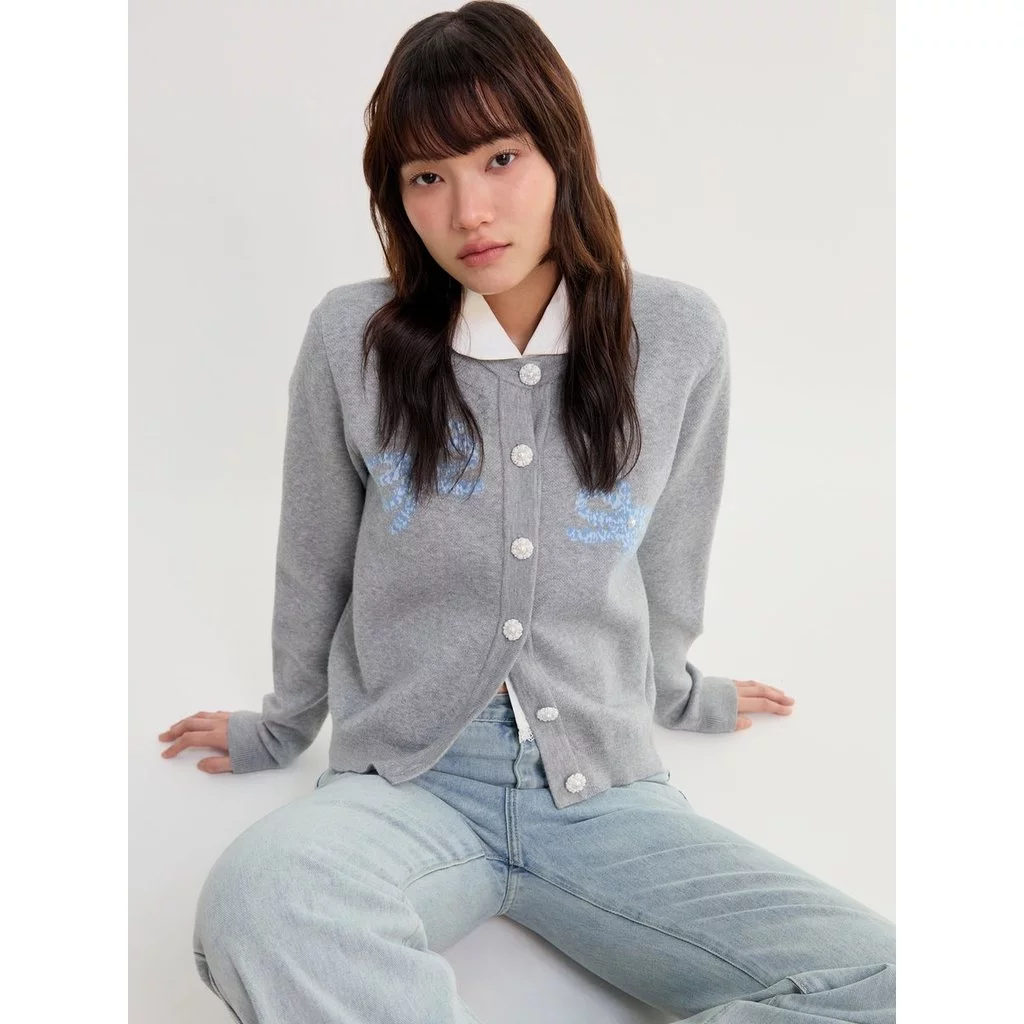 [Pomelo] เสื้อคาร์ดิแกนลายโบว์ / Bow Cardigan