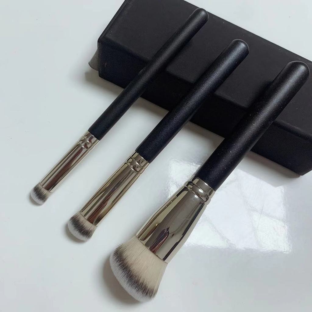 ((แปรง) 270s แปรงคอนซีลเลอร์ Beveled หัวกลม Dark Circles Acne Marks Foundation แต่งหน้า Contouring C
