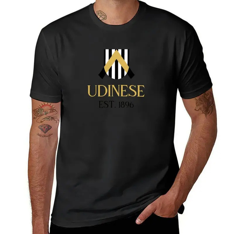 เสื้อยืดสีดำลายทางสีทอง Udinese ทรงโอเวอร์ไซส์ เสื้อออกกำลังกายสำหรับผู้ชายแบบสั่งทำพิเศษ