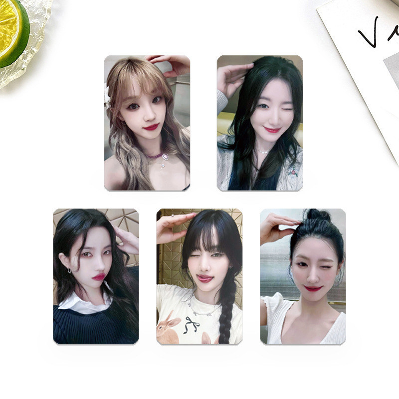(((G) I-DLE 6th Anniversary Bag Card โปสการ์ดการ์ดพิเศษการ์ดสุ่มเพลง Yuqi Girl Baby สินค้า