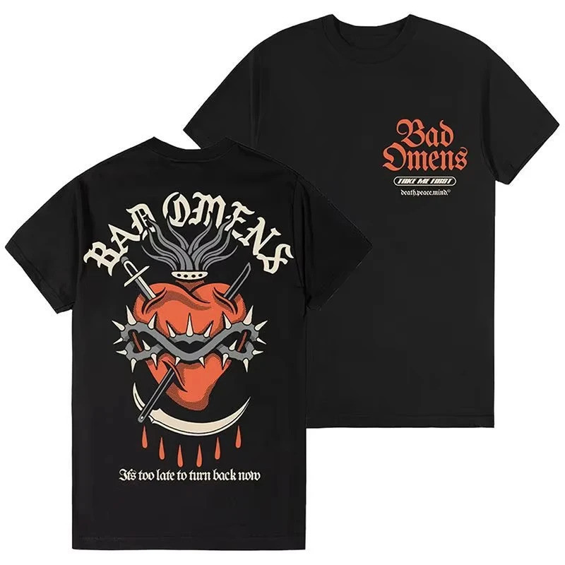 เสื้อยืดแขนสั้นพิมพ์ลายสไตล์เรโทรอเมริกันของวงดนตรีเมทัลคอร์ร็อก One Million Bad Bad Omens สำหรับผู้