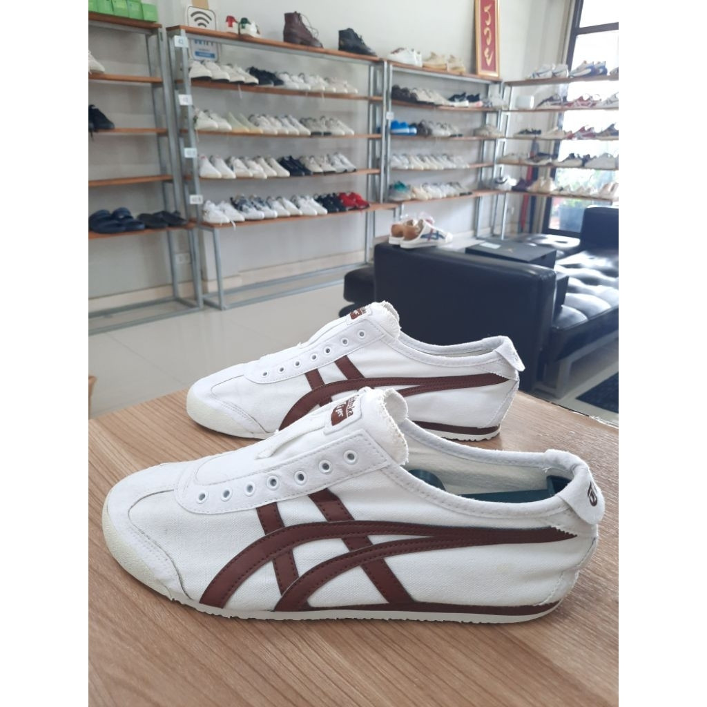 รองเท้า Onitsuka Tiger มือสองของแท้ ขนาด 44 cm 28