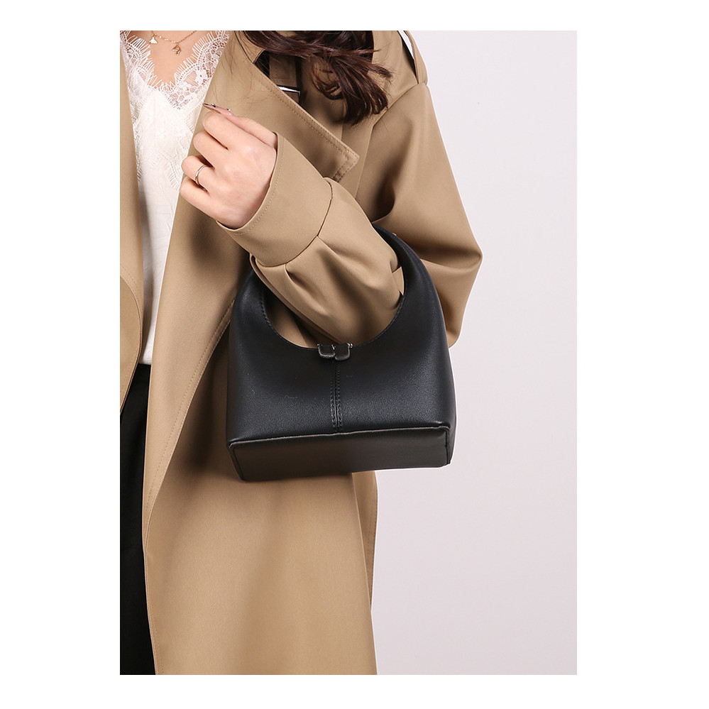 [พร้อมสำหรับการจัดส่ง] Se.W Women Bag Shoulder Bag Handbag PU กระเป๋าคล้องแขนขนาดเล็ก อินเทรนด์แบบเอเชียตะวันออกเฉียงใต้ สำหรับผู้หญิง