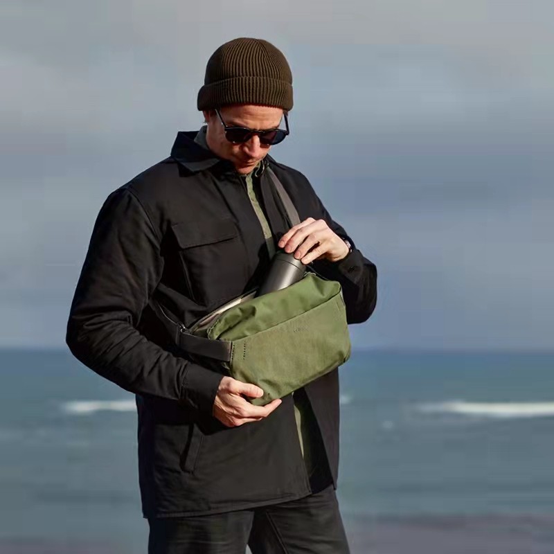 Bellroy Venture Sling 9L กระเป๋าคาดหน้าอกสำหรับขี่จักรยานและออกสำรวจ