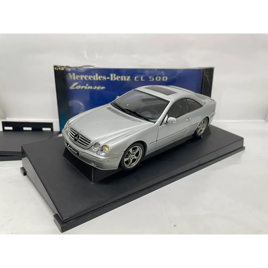 Autoart 1/18 Mercedes-Benz CL500 Lawrence 2002 (หากมีคําถามใด ๆ โปรดสัมผัสฟรีฝ่ายบริการลูกค้าออนไลน์