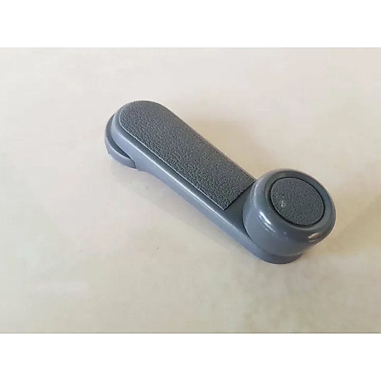 มือหมุนกระจก NISSAN BIG-M,TD25,BDI,FRONTIER,D22 สีเทา อันละ30บาท