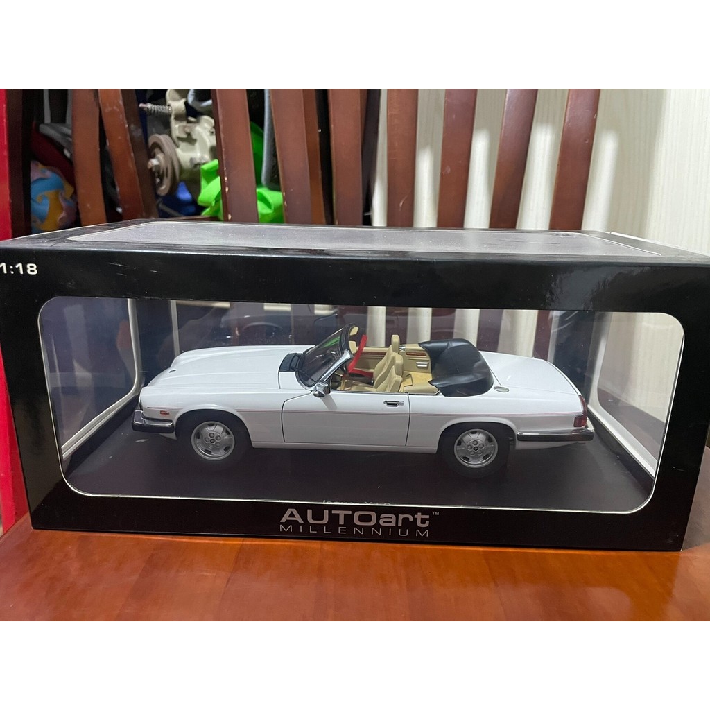 [ออกพิมพ์] Autoart Jaguar XJS XJ-S Convertible (หากคุณมีคําถามใด ๆ ติดต่อฝ่ายบริการลูกค้าออนไลน์)