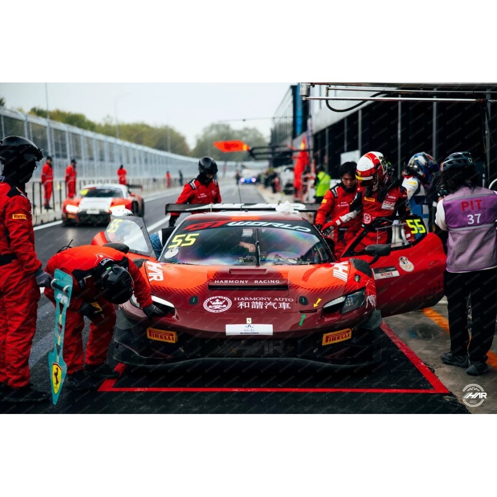 [คลังสินค้าพร้อม] [มาใหม่] looksmart 1/18 Ye Yifei 296GT3 Ferrari 2025 GT World Challenge Beijing Yi