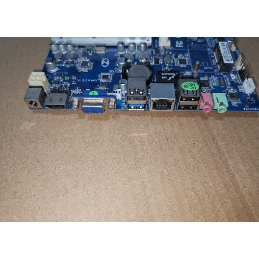 ZA-1900AC1 บอร์ดมาพร้อม J1900 Quad-Core CPU Ultra-Thin