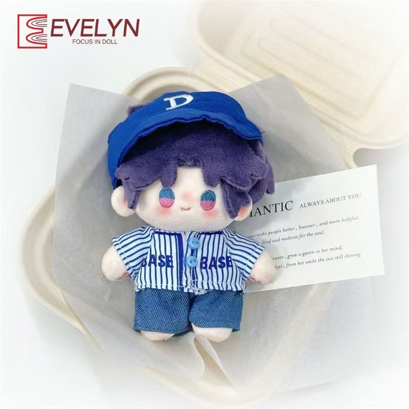 Evelyn 10 ซม.ตุ๊กตาPlushเสื้อผ้าแฟชั่นTopsชุดเบสบอลสําหรับเกมLoveและDeepspace Xavier Zayne Rafayel ralayo Sylus Caleb Idolผ้าฝ้ายยัดตุ๊กตาของเล่นเสื้อผ้าอุปกรณ์เสริม - รูปที่ 2