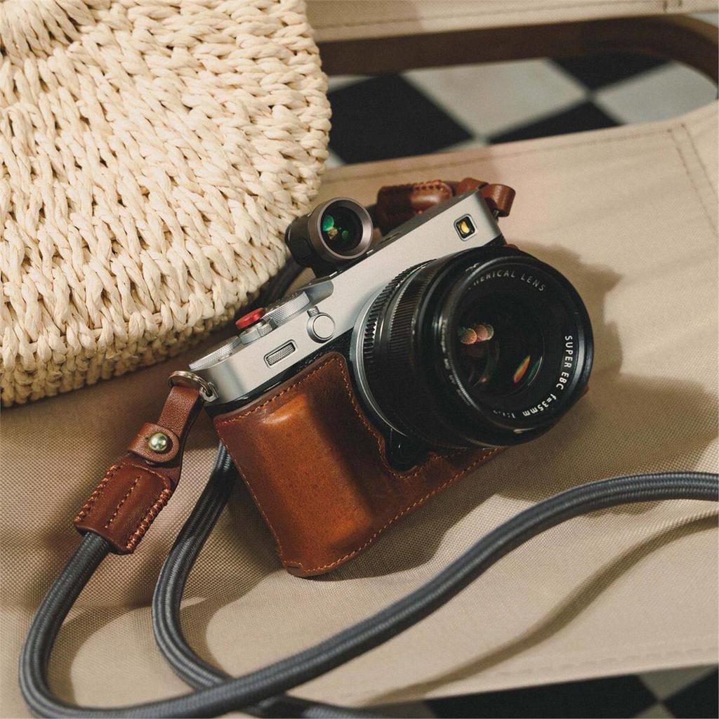SmallRig SmallRig เหมาะสําหรับ Fuji X-E5 กล้องหนังแท้ป้องกันครึ่งกรณี + ชุดสายคล้องไหล่ XE5 ซองหนัง